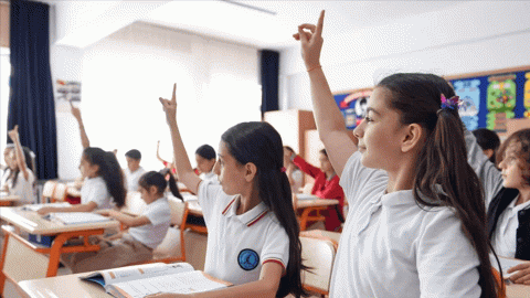 İstanbulda məktəb və universitetlərdə 2 gün tətil elan edildi