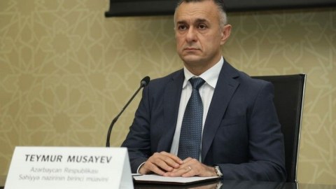 Səhiyyə naziri əmr imzaladı