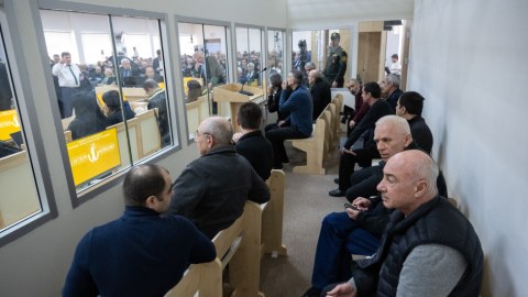 Azərbaycan vertolyotunun vurulması məhkəmədə tədqiq olundu