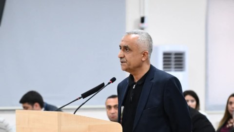 Anam Şuşa gedəndən bir şey soruşdu: Torpaqdan nə xəbər...