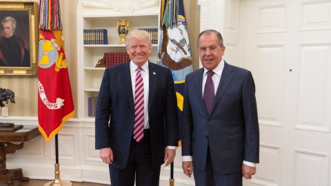 Tramp "dayan", Lavrov "davam" dedi