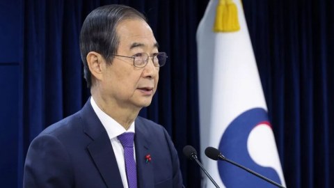 Cənubi Koreyanın müvəqqəti prezidenti istefa verdi