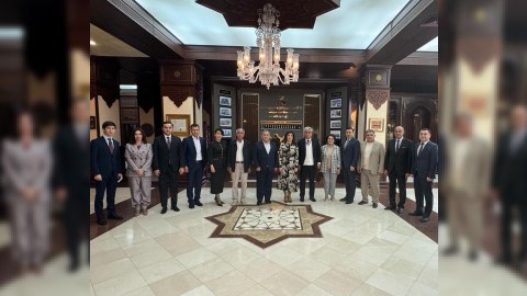 Günay Əfəndiyeva Özbəkistandan gələn nümayəndələrlə görüşüb - FOTO