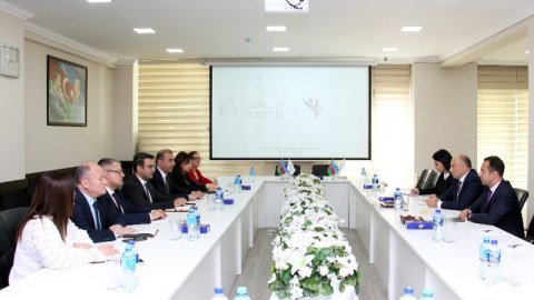 Multikulturalizm Mərkəzi ICESCO ilə memorandum imzaladı