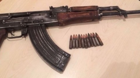 Novxanıda “Kalaşnikov” aşkarlandı