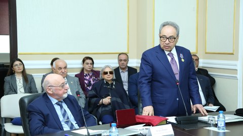Abel Məhərrəmov təltif olunub