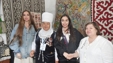 Leyla və Arzu Əliyevalar Xalça Festivalında - FOTO