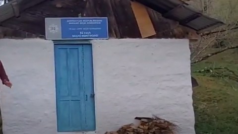 Cəmi 2 şagirdi olan Dico məktəbi - Rəsmi AÇIQLAMA