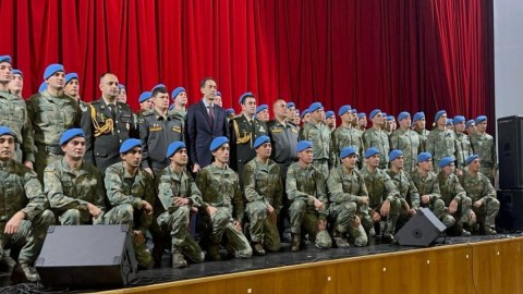 Səfirimiz paradda iştirak edəcək hərbçilərlə görüşdü - FOTO