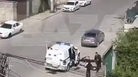 Silahlı hücum nəticəsində iki polis&nbsp;həlak oldu