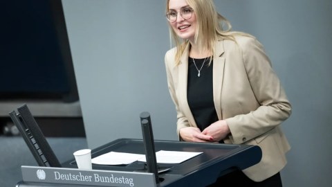 Almaniyada Rusiya əsilli NAZİR