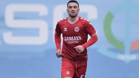 Azərbaycan futboluna layiq olmağa çalışmışam&nbsp;- Qara
