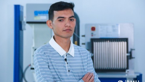 “BMU-da laboratoriya dərsləri öyrənməni daha maraqlı edir” - Kosta-Rikalı tələbə