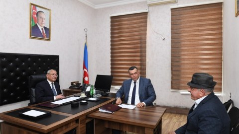 Komitə sədri vətəndaş qəbulu keçirdi - FOTO