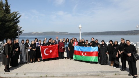 Şəhid ailələri Çanaqqalanı ziyarət ediblər - FOTOLAR 