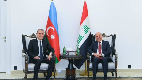 Ceyhun Bayramov iraqlı həmkarı ilə görüşüb - YENİLƏNİB
