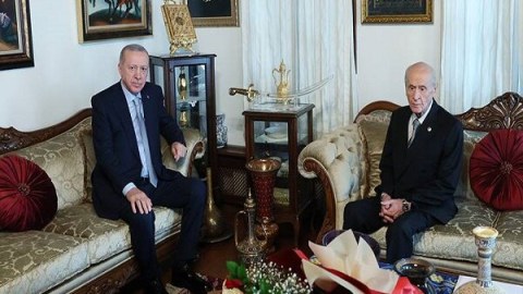 Ərdoğanın yenidən namizəd olması gündəmdə...