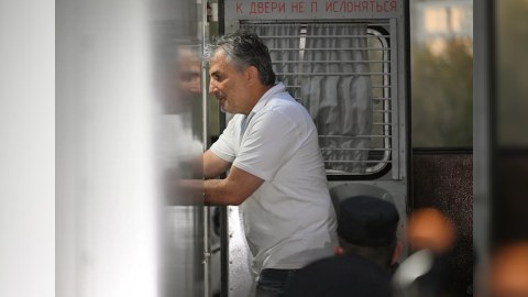 Moskvada tutulan Elman Paşayevdən XƏBƏR VAR