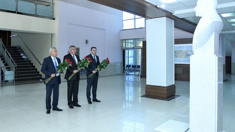 BMU-da Ulu Öndərin anadan olmasının 102-ci ildönümü qeyd edildi - Fotolar