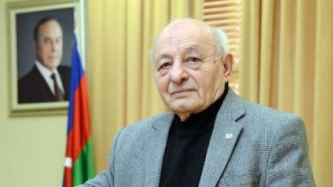 "Heydər Əliyev mənə rəssam olmaq istədiyini deyirdi..." - Ömər Eldarov