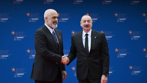 İlham Əliyev Tiranadakı Zirvə toplantısında iştirak edir