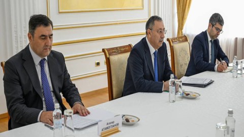 Prezidentin xüsusi tapşırıqlar üzrə nümayəndəsi Qazaxıstana getdi
