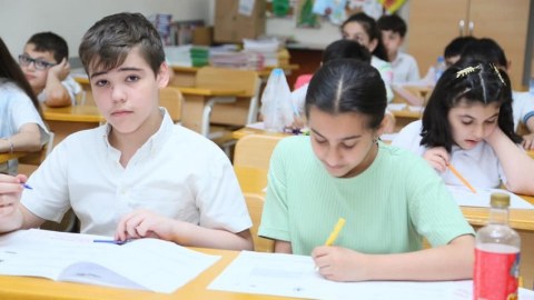Bakı məktəblərində monitorinq:&nbsp;50 minə yaxın şagird imtahan verdi
