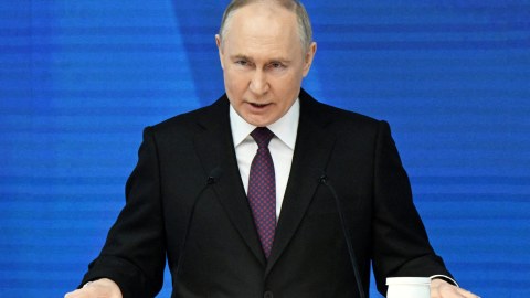 Uzunmüddətli sülh olmalıdır -&nbsp;Putin