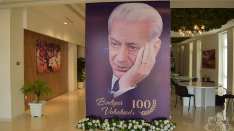 Şəkidə Bəxtiyar Vahabzadənin 100 illiyi qeyd olundu