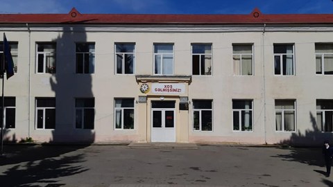 Müəllim məktəbdə yıxılıb&nbsp;xəsarət aldı - Direktor cəzalandırıldı&nbsp;