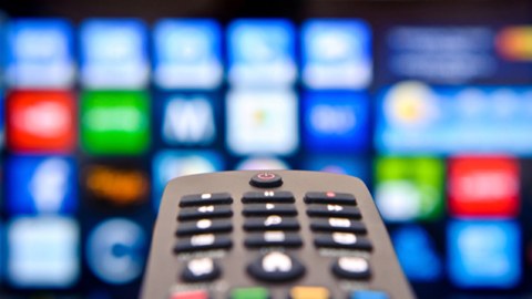 Azərbaycan telekanalları etibarlı mənbə kimi liderliyini qoruyur