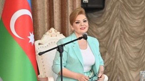 Səsyazısı yayılan məktəb direktoru kimdir...