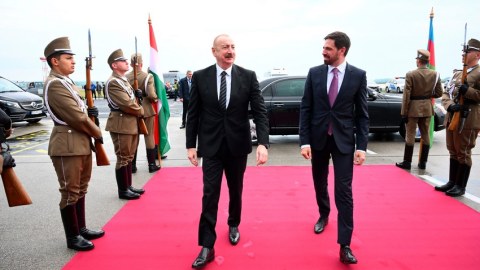 Prezidentin Macarıstana səfəri başa çatdı