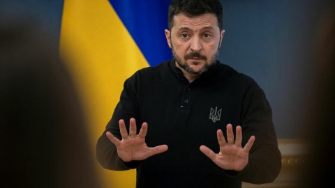 Zelenski Rusiyanın Kurskdakı itkilərini açıqladı