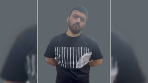 Keçmiş məhkum market əməkdaşını bıçaqla hədələdi