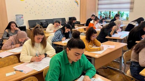 Məktəblərdə bu işlərdə çalışmaq istəyənlərin nəzərinə - İmtahan vaxtı açıqlandı