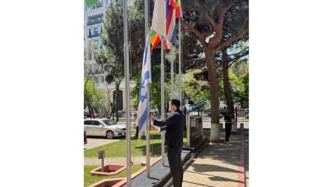 İsrailin Azərbaycandakı səfirliyində bayraq endirildi