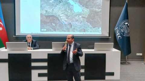 UNEC-in tələbələri Ermənistanın cinayətlərini ifşa edən xəritə barədə məlumatlandırıldı - FOTO