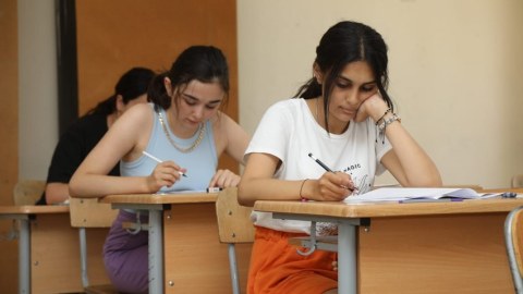 Xankəndidə 51 abituriyent qəbul imtahanı verir