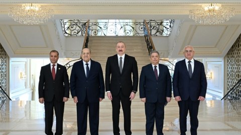 Prezident Misir Senatının sədrini qəbul etdi
