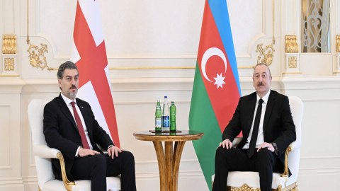 İlham Əliyev Gürcüstan Prezidentini təbrik etdi