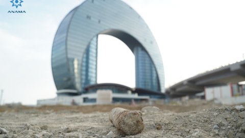 "Port Baku" ərazisində top mərmisi tapıldı - FOTO