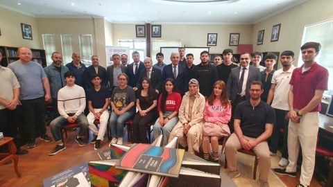 Qars Qafqaz Universitetinə və İğdır Azərbaycan Evinə kitablar təqdim olundu
