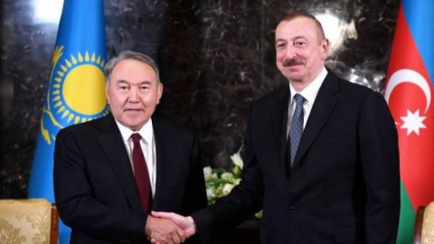 Nursultan Nazarbayev İlham Əliyevi&nbsp;təbrik etdi