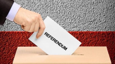 Azərbaycan referenduma hazırlaşır?