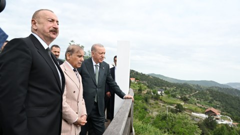3 ölkənin lideri seyrangahda - FOTOLAR