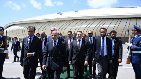 Şahbaz Şərifin Azərbaycana səfəri başa çatdı