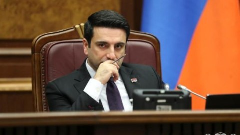 Ermənilərlə azərbaycanlılar yan-yana yaşayacaqlar, bununla barışın! - Simonyan