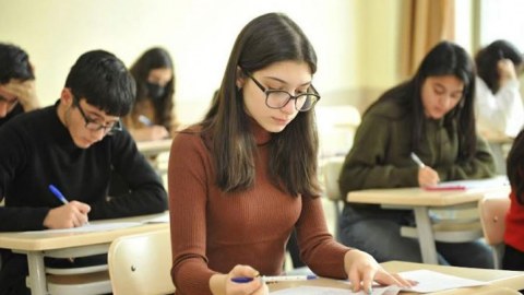 Buraxılış imtahanının cavabları ELAN EDİLDİ