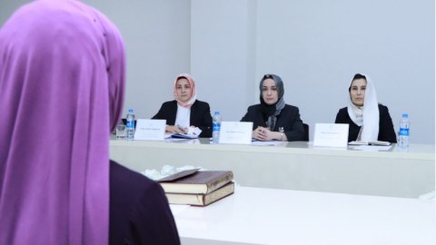 Azərbaycanda nə qədər qadın din xadimi var? - RƏSMİ